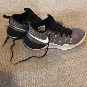 Nike Zoom Basketball Shoes